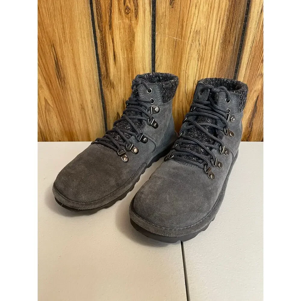 Bearpaw women's Ankle boot size 7‎ gray Suede Shoes